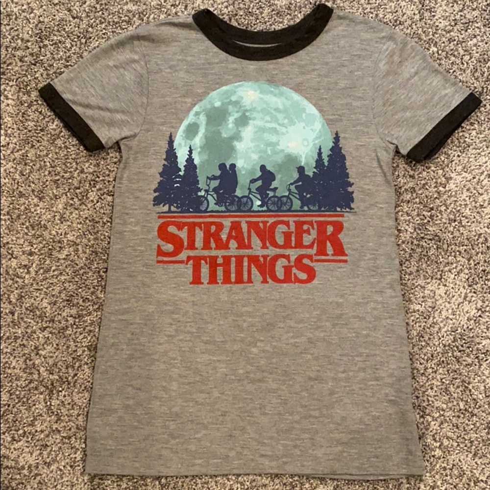 Stranger Things T-shirt size XS